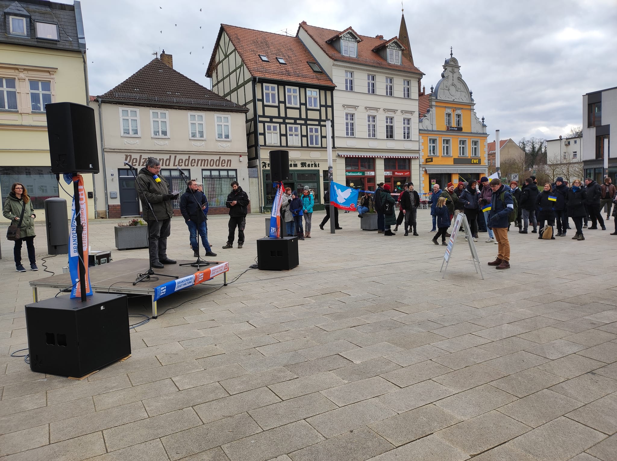 2. Friedenskundgebung auf dem Eberswalder Marktplatz